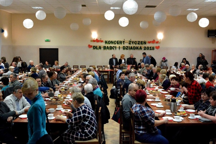 Dzień Babci i Dzień Dziadka w Kosieczynie