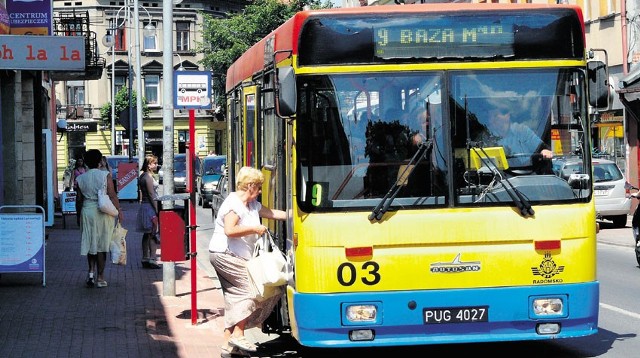 Kierowcy autobusów MPK ponownie będą sprzedawać jednorazowe bilety ulgowe