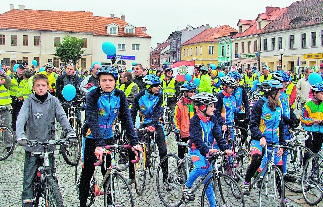 Rowerowa Masa Krytyczna w Koninie przerodziła się w zorganizowany rajd pod egidą urzędów - twierdzą rowerzyści