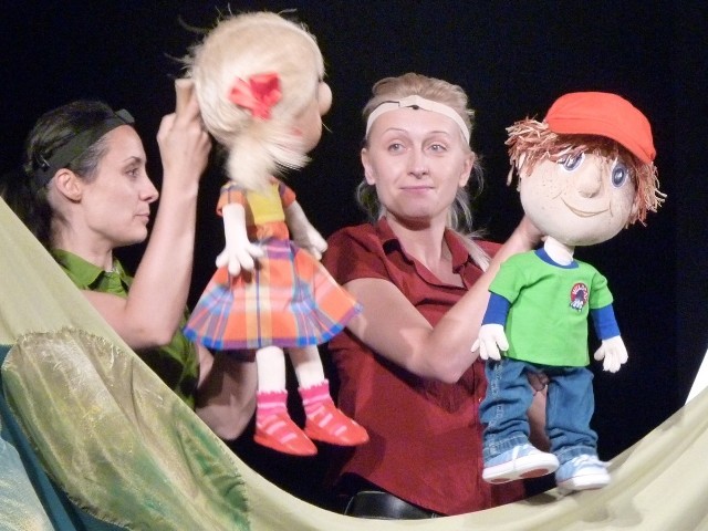 Dla najmłodszych ze spektaklem  "Piernikowe opowieści" wystąpił łódzki Teatr MER