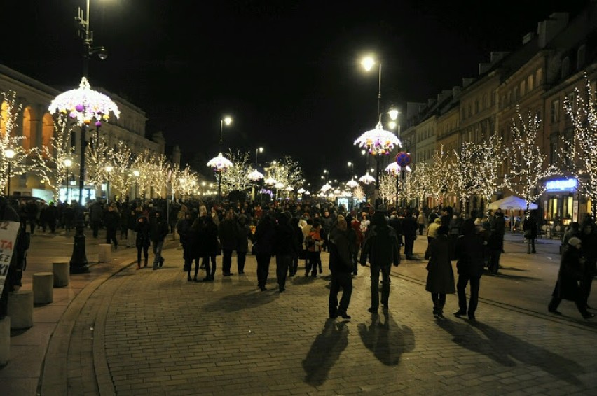 Bajkowy świat zaświecił się. Świąteczne iluminacje w Warszawie [zdjęcia]