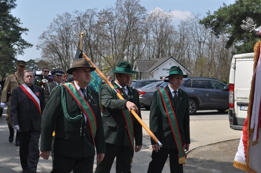 Opolanie pożegnali generała Edwarda Szwagrzyka. Pogrzeb zgromadził kilkaset osób