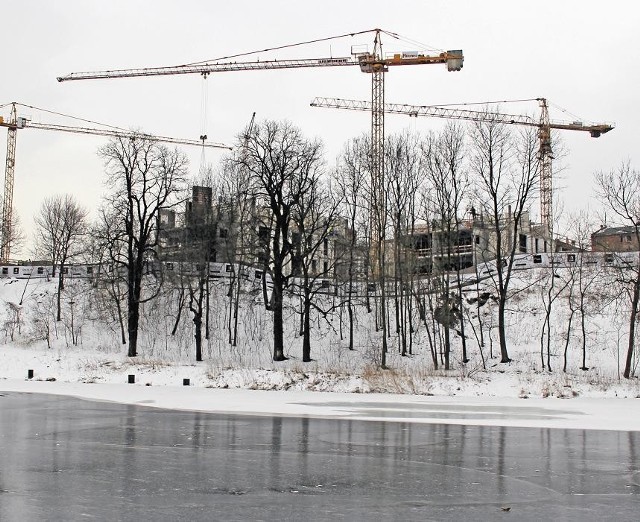 Jako pierwsze powstają budynki mieszkalne