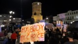 Żnin. "Moje ciało, mój wybór". Protest kobiet po orzeczeniu Trybunał Konstytucyjnego [wideo] 
