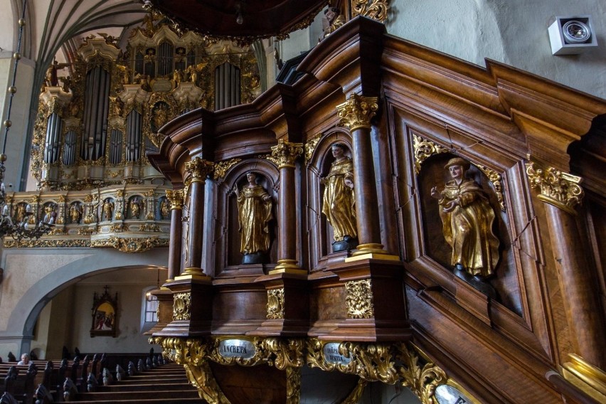 Kościół św. Mikołaja zostanie zamknięty do odwołania. Prezydent Gdańska powołał specjalną komisję, by ratować zabytek 