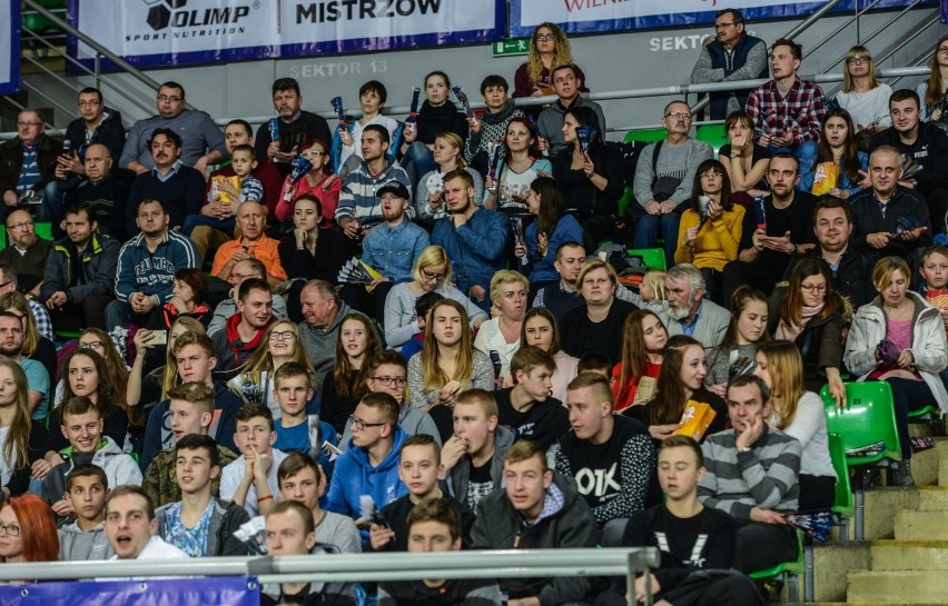 Kibice na meczu Łuczniczka Bydgoszcz - ZAKSA Kędzierzyn-Koźle [zdjęcia]