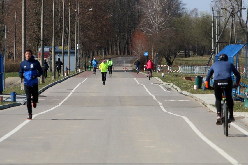 „Bar na kółkach” w najbliższy weekend stanie nad Zalewem...