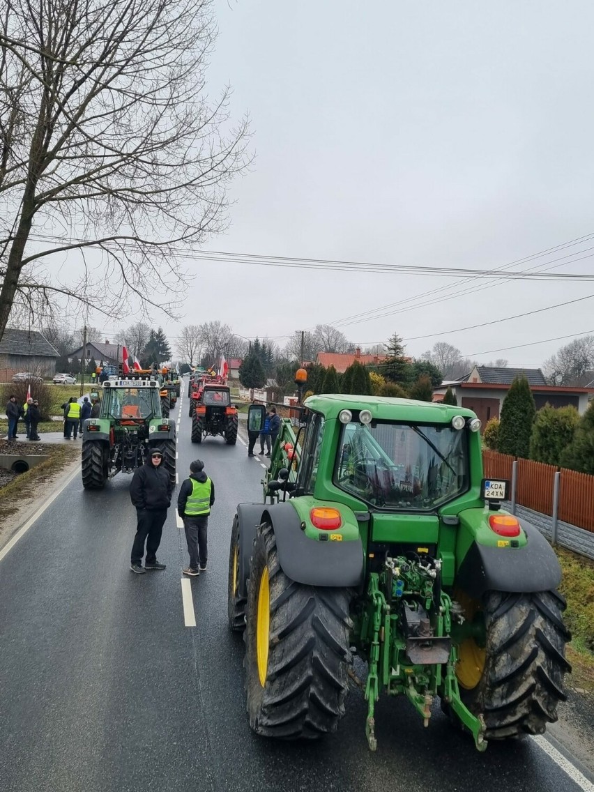 Rolnicy ponownie wyjadą na DW 973 i zablokują drogę...