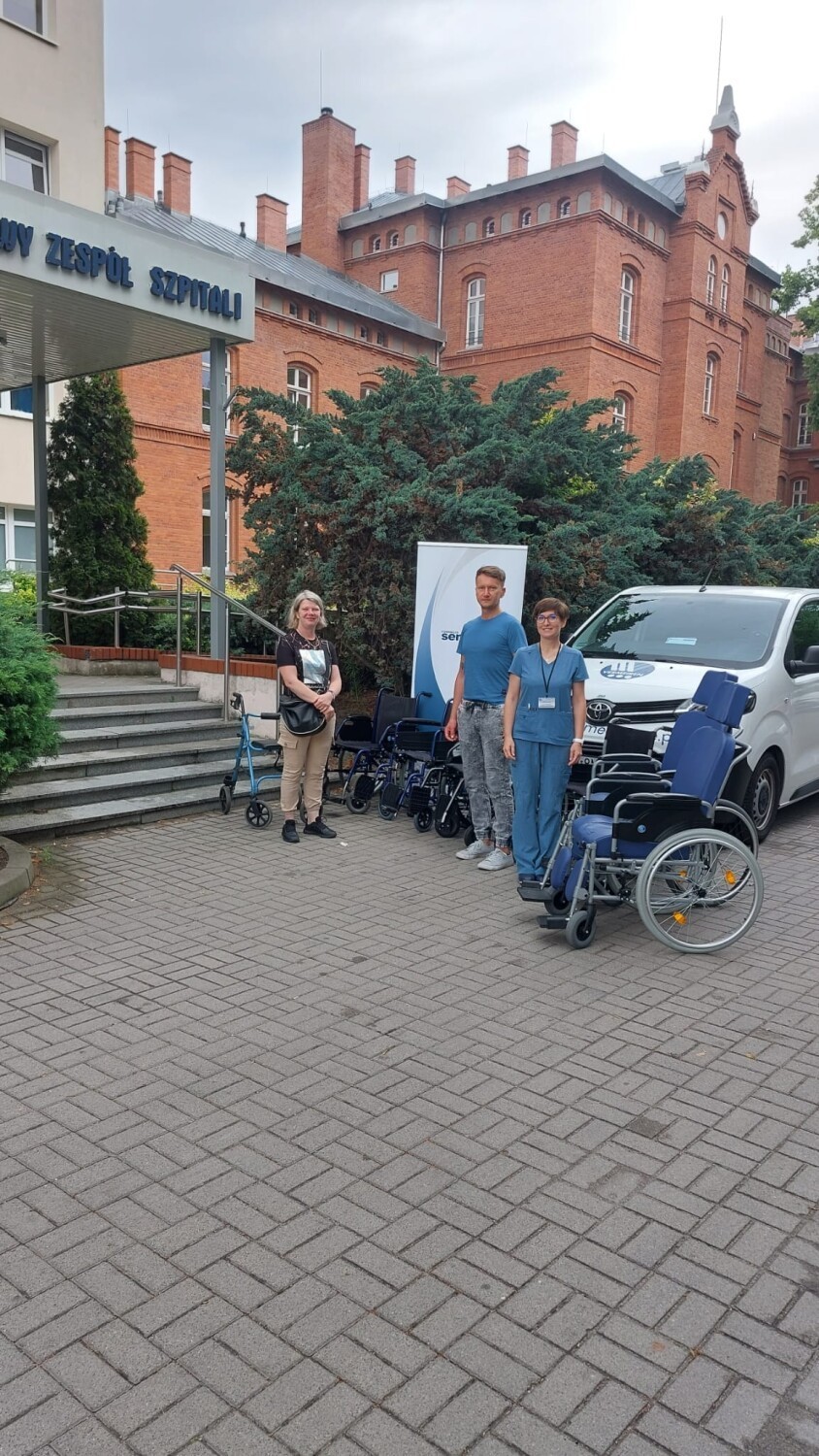 Oleśnicki oddział Polskiego Czerwonego Krzyża wspólnie z...