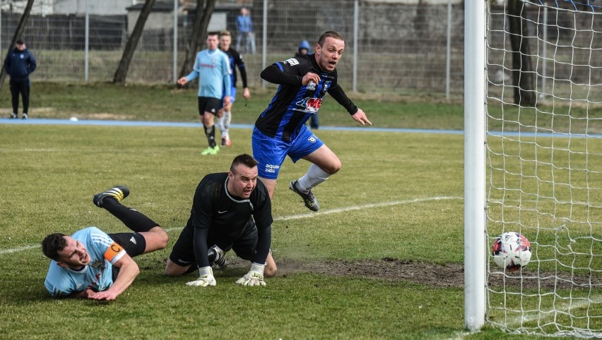 Zawisza - Naprzód 2:1. Tydzień po efektownej inauguracji...