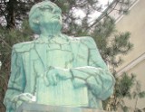 Wadowice: pomnik Emila Zegadłowicza potrzebuje remontu