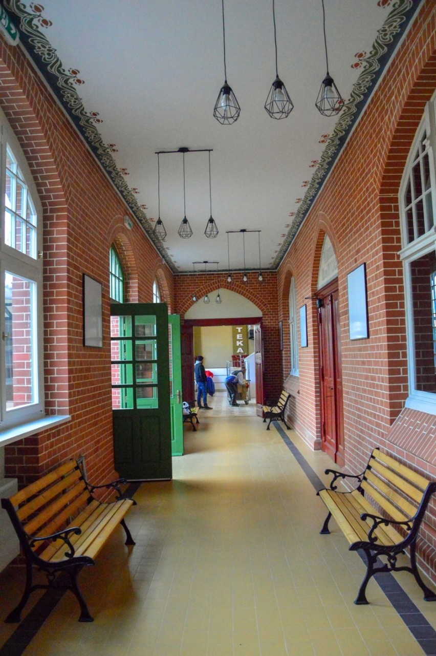 Dworzec kolejowy w Kwidzynie siedzibą biblioteki. W piątek uroczyste otwarcie! [ZDJĘCIA]