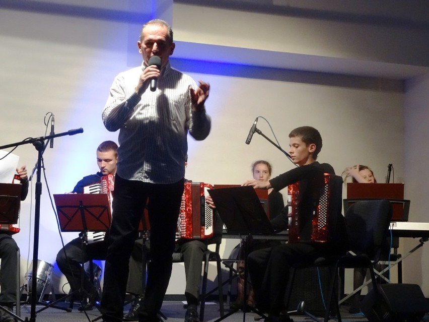 Festiwal akordeonowy w Kotlinie: Za nami debata w Domu...