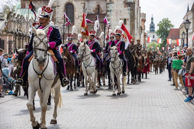 Patriotyczny pochód przeszedł ulicami Krakowa