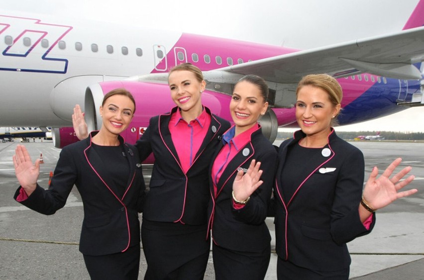 Wizz Air szuka stewardess i stewardów na Śląsku. Rekrutacja będzie w Katowicach