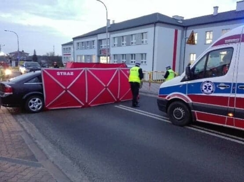 Tragiczny wypadek w Żarkach na ulicy Myszkowskiej. Zginął 48-letni motocyklista [ZDJĘCIA]