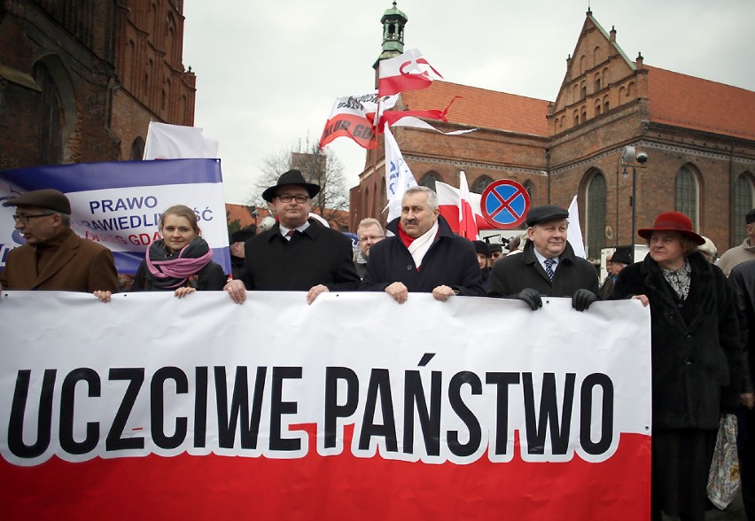 Prawica chce uczciwych wyborów i… Andrzeja Dudy