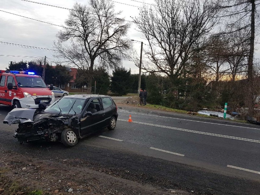 Czchów. Wypadek na DK 75. Droga całkowicie zablokowana