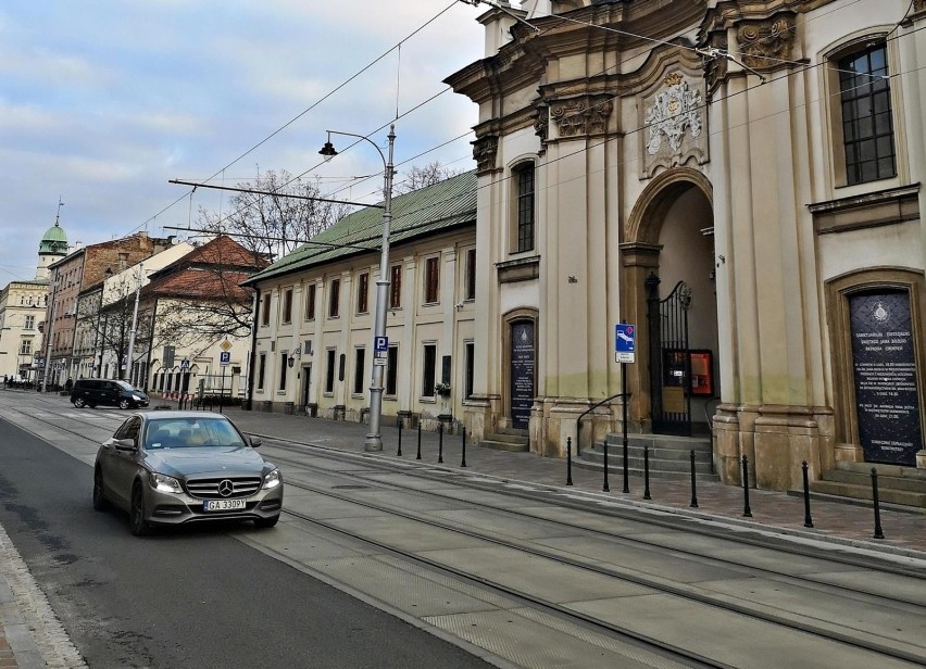 Kraków. Miasto nie wyegzekwowało prawie 27 mln zł kary od wykonawcy przebudowy ulicy Krakowskiej