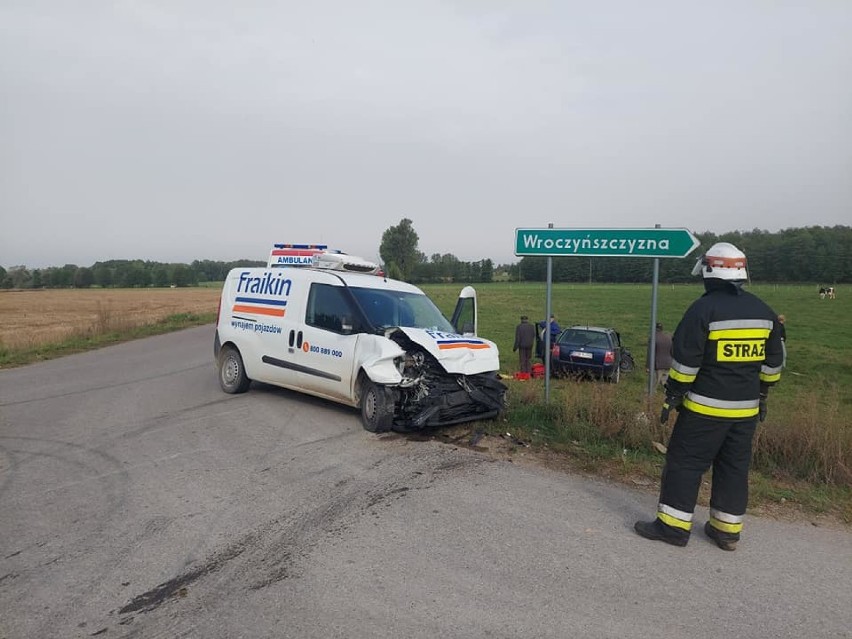 Wypadek na drodze Jałówka - Bagny w m. Wroczyńszczyzna. Fiat...