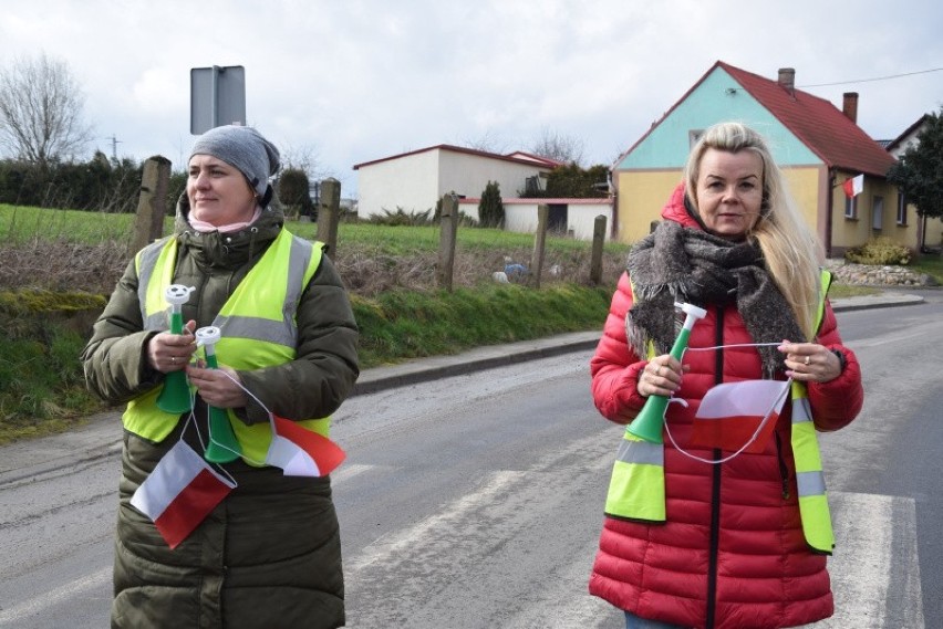 Mieszkańcy Rusinowa wyszli na drogę