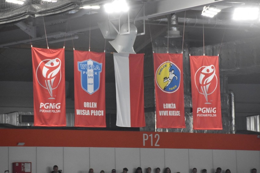 Finał Pucharu Polski w piłce ręcznej 2022 w Arenie Jaskółce...