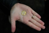 Nowe odkrycia archeologiczne w Tyńcu: złoty dukat jak współczesny dolar i kilkusetletnie mury