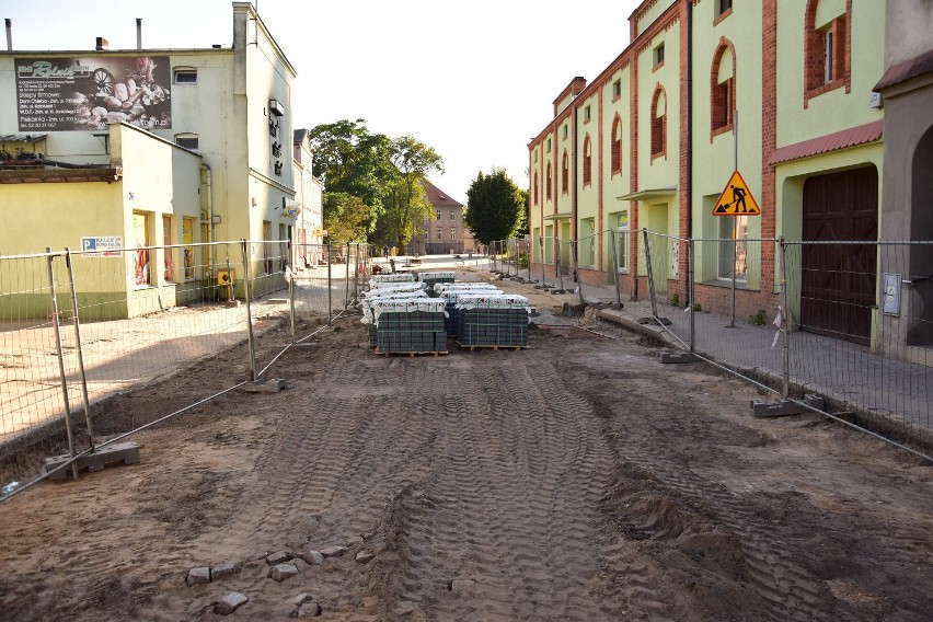 W piątek (21.08.2020) zamknięto kolejny odcinek ulicy...