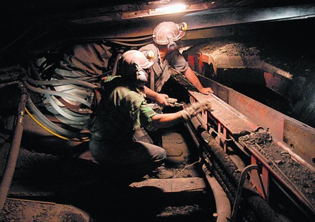 Górnicy domagają 10 procentowej podwyżki pensji