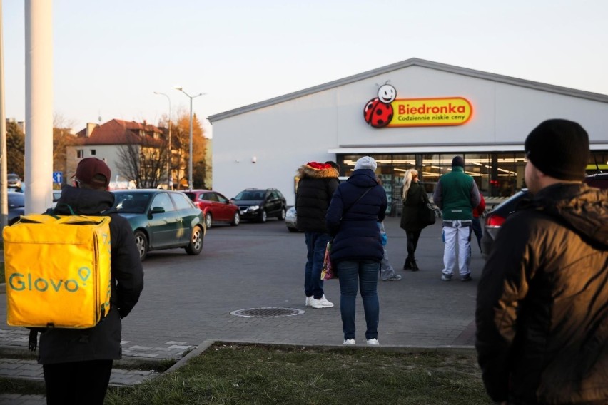 Wszystko po to, by klienci mieli szansę zakupu żywności,...