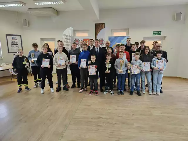 W Skołyszynie odbyły się eliminacje gminne Ogólnopolskiego Turnieju Wiedzy Pożarniczej „Młodzież zapobiega pożarom”
