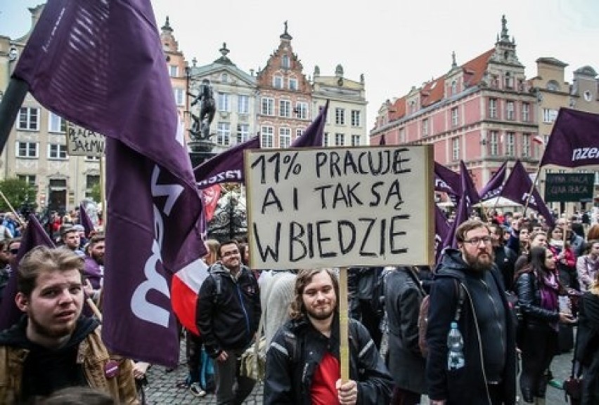 Partia Razem demonstrowała w Gdańsku [ZDJĘCIA]