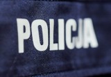 Policja Dąbrowa Górnicza: pijany mężczyzna pod kołami samochodu 