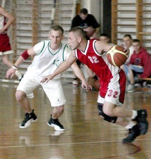Koszykarze, grający w lidze WRONBA Poznań, rozegrali pięć serii spotkań - Fot. Sz. Siewior
