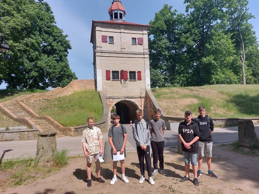 Gmina Zbąszyń. Gra terenowa przygotowana przez Zespół Szkół nr 1 w Zbąszyniu - 19.05.2022 [Zdjęcia]