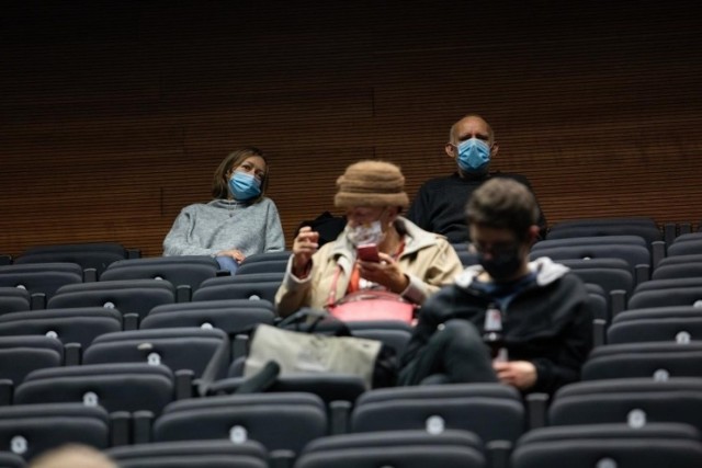 Obostrzenia, związane z pandemią covid -19, obowiązują m.in. w kinach