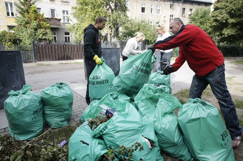 Międzynarodowy Dzień Ziemi w Gdańsku. Mieszkańcy dzielnic robią wiosenne porządki