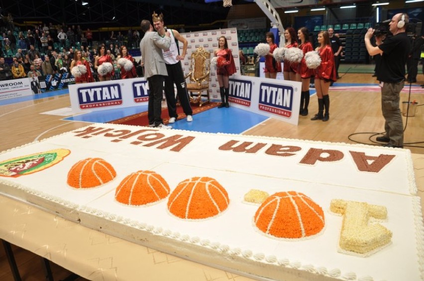 7 marca w meczu Śląska Wrocław z PGB Basketem Poznań "Oława"...
