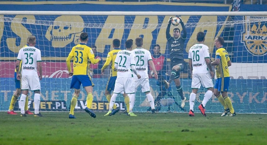 Znamy terminarz piłkarskiej Ekstraklasy. Lechia Gdańsk i Arka Gdynia wiedzą z kim zaczną sezon i kiedy zagrają derby Trójmiasta