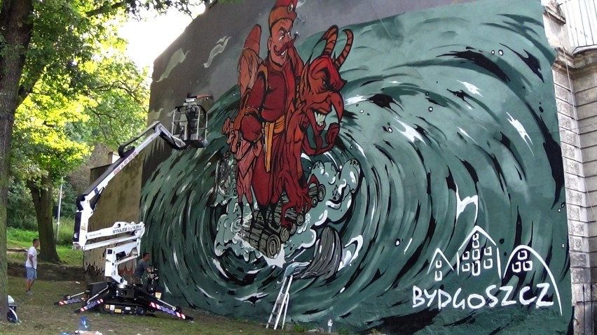 Nowy mural ozdobi Bydgoszcz. Już dziś jego oficjalne odłosnięcie! [zdjęcia, wideo]