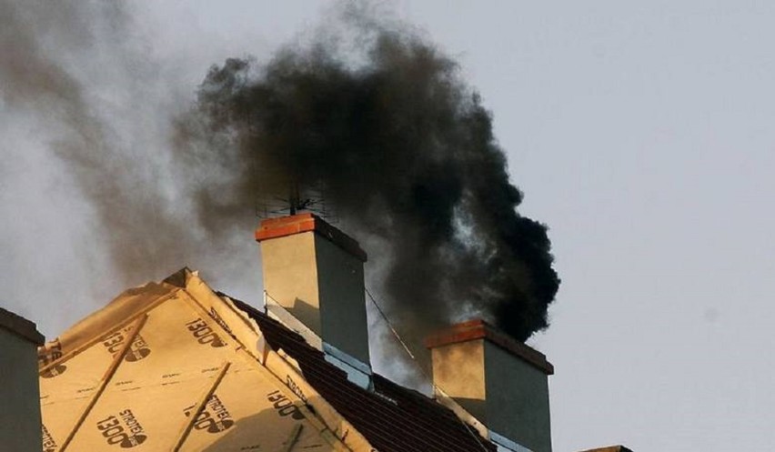 Gdzie znajdują się "kopciuchy" w Lublińcu? Problem smogu w naszym mieście. Radny wytoczył ciężkie działa