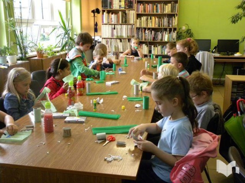 Tak bawiły się dzieci w wodzisławskiej bibliotece