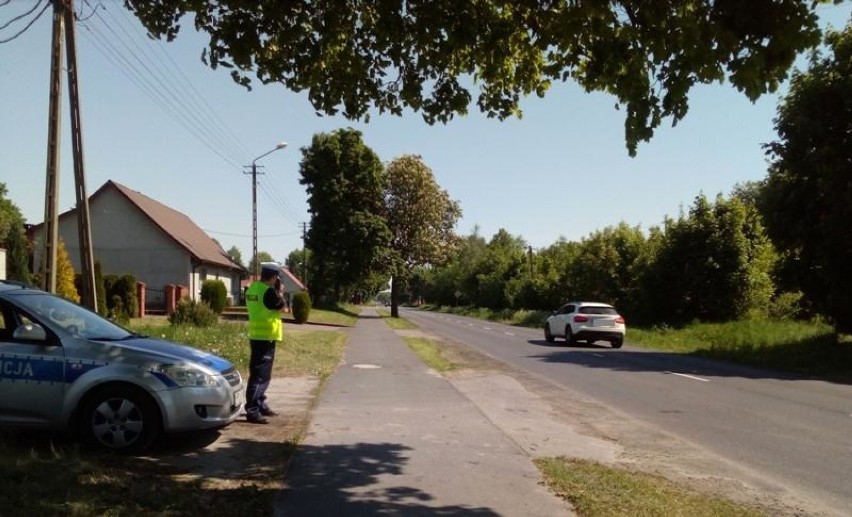 Powiat chodzieski: Policja przyjrzała się bezpieczeństwu na drogach. 61 osób dostało mandaty [FOTO]