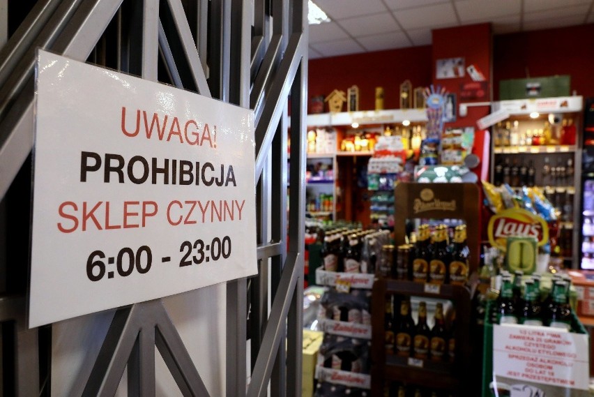 MINUS: "Prohibicja", czyli zakaz sprzedaży alkoholu w...