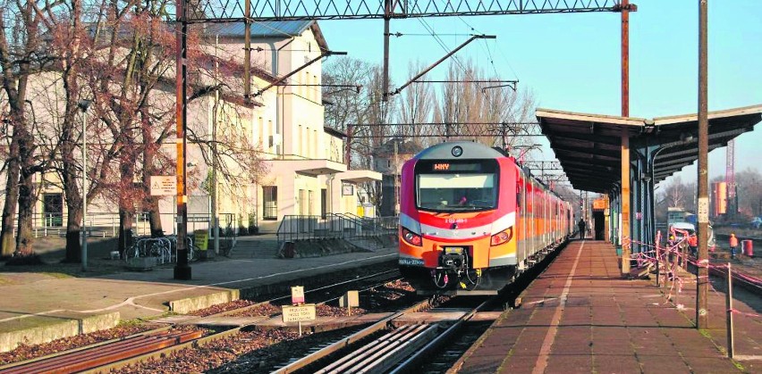 Trwa modernizacja linii kolejowej w Kościanie. Do Urzędu...