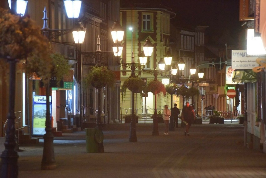 W Zielonej Górze nowe lampy rozświetlą kolejne ulice.