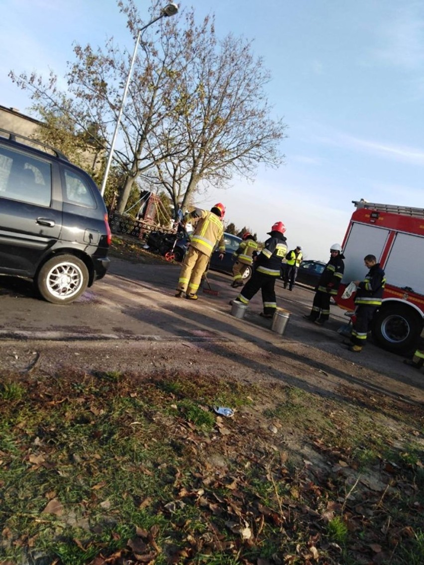 Znów wypadek. 5 osób poszkodowanych trafiło do szpitala we Włocławku [zdjęcia]