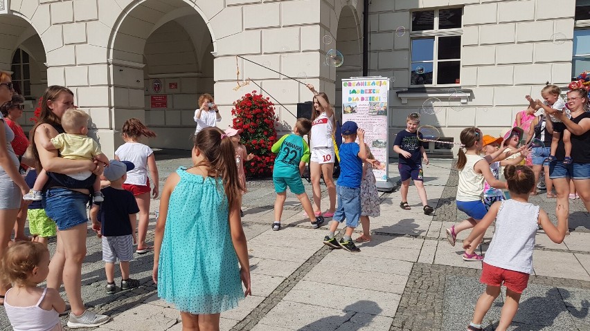 Dziecięcy wtorek w Kaliszu, czyli sportowe wygibaski na...