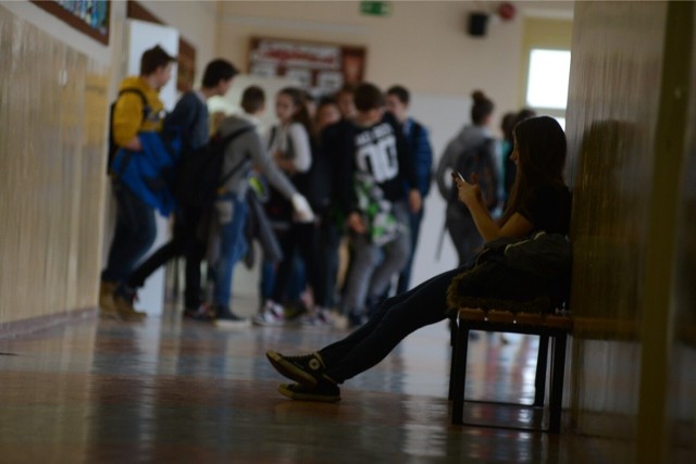 Rekrutacja do szkół ponadpodstawowych w tym roku jest wyjątkowo trudna. Powodem reformy systemu edukacji.