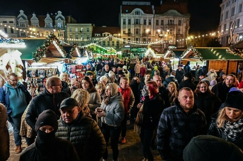 Świąteczne iluminacje w Bydgoszczy - starówka